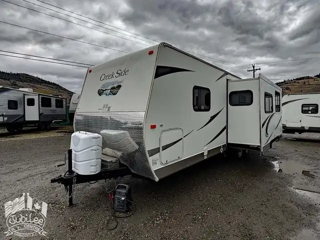 2011 ,Creeside,Outdoors RV 26BKS in Travel Trailers & Campers in Kamloops - Image 3