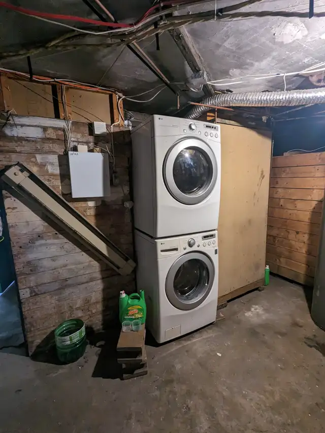 131 Duke St #1 - Studio Apartment Uptown, H+L inc | Long Term Rentals ...