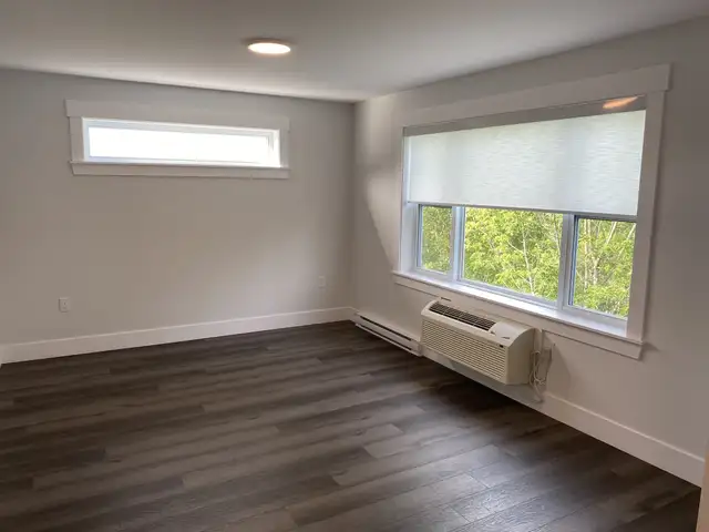 2Bed, corner unit w/balcony, AVAILABLE NOW! 502-49 Forest Hill in Long Term Rentals in Fredericton - Image 10