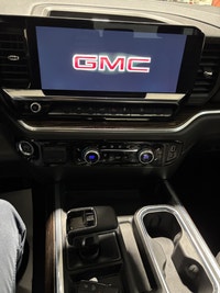 2024 GMC SIERRA 1500 (image 5)