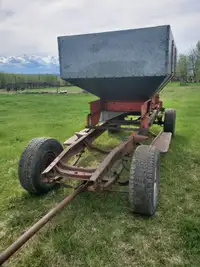 Grain wagon