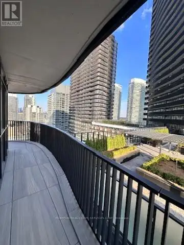 Experience refined luxury in this brand-new Concord development, ideally located in one of Greater T...