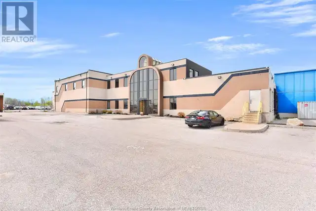1153 TECUMSEH ROAD West Windsor, Ontario in Commercial & Office Space for Rent in Windsor Region - Image 11