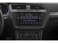 Experience the 2024 Volkswagen Tiguan Comfortline, a sophisticated SUV that defines both elegance an... (image 6)