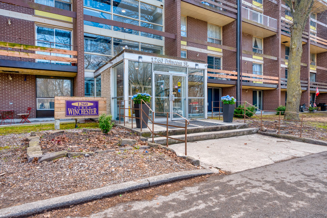 1 Bedroom Apartment for Rent - 1260 Princess Street in Long Term Rentals in Kingston - Image 2