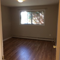 This attractive building is located on a cul-de-sac at the top of Main Avenue in Fairview. Most unit... (image 5)