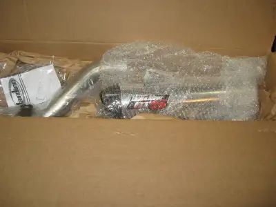 sonic cycle has a 2009 - 2012 kawasaki zx- 6r jardine slip on pipe aluminum can with carbon fiber ti...