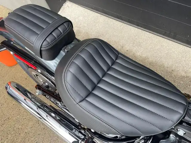 2025 Harley-Davidson FXBB - Street Bob in Street, Cruisers & Choppers in Edmonton - Image 19
