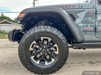 *| ANVIL | RUBICON | 2.0L TURBO I-4 | 4X4 | 8-SPEED TORQUEFLITE AUTOMATIC | 4.10 REAR AXLE RATIO | 1... (image 8)