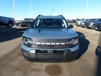 HEATED CLOTH FRONT SEATS! 13.2" TOUCHSCREEN WITH APPLE CARPLAY! ADAPTIVE CRUISE CONTROL WITH STOP&GO... (image 8)