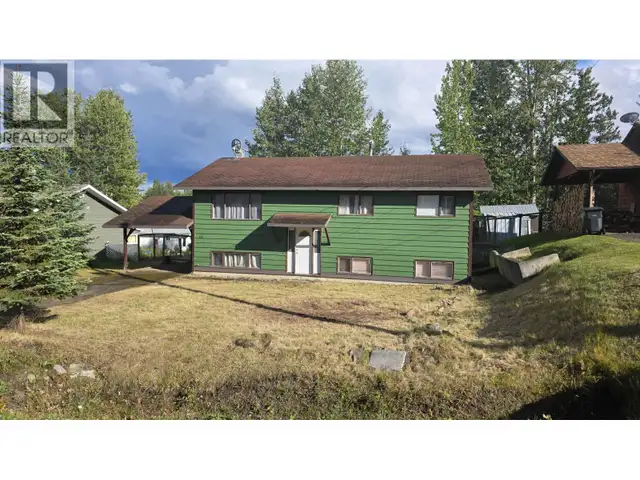 61 CHAPMAN STREET Granisle, British Columbia in Houses for Sale in Smithers - Image 2