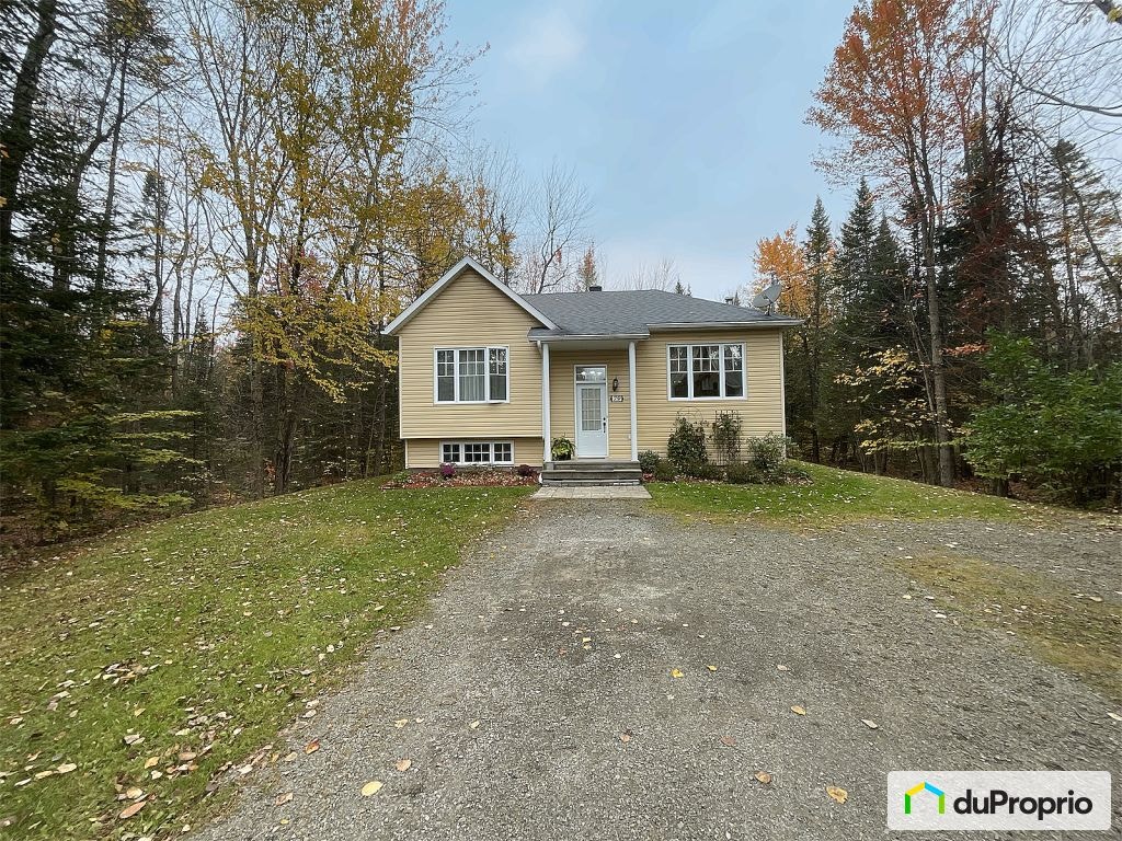 $585,000 - Bungalow for sale in Shefford — photo 1