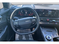 This 2026 Kia Sportage Wagon Body Style EX arrives with 18 alloy wheels, a panoramic sunroof, 12.3 n... (image 2)