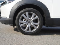 Key Features: ALLOY WHEELS, KEYLESS ENTRY, CRUISE CONTROL, PUSH START, HEATED STEERING WHEEL, HEATED... (image 8)