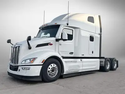 Notes: Status: AVAILABLE Engine Make: PACCAR Engine HP: 455 Trans Model: PO-18F112C12 Rear Axle Weig...