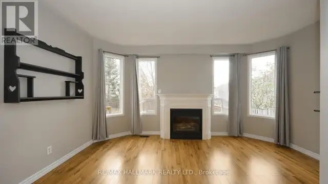 UPPER - 1035 BEATRICE STREET E Oshawa (Pinecrest), Ontario in Long Term Rentals in Oshawa / Durham Region - Image 10