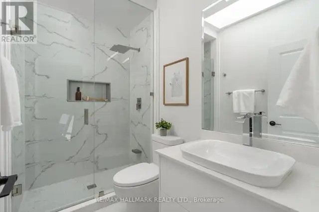 167 SAMMON AVENUE Toronto (Danforth Village-East York), Ontario in Houses for Sale in City of Toronto - Image 34