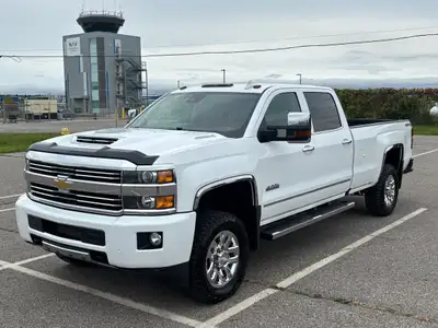 2017 CHEVROLET SILVERADO 3500HD HIGH COUNTRY, 6.6L L5P DURAMAX DIESEL, 6-SPD ALLISON TRANSMISSION, 2...