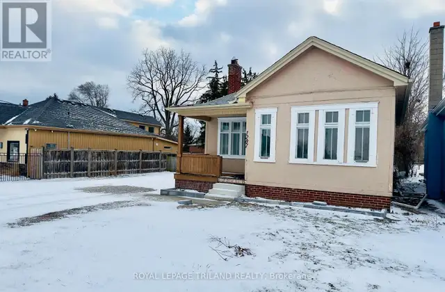 1287 DUNDAS STREET London East (East M), Ontario in Commercial & Office Space for Rent in London - Image 3