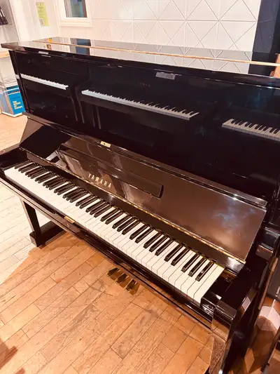 PIANO YAMAHA U3A (1986), View more