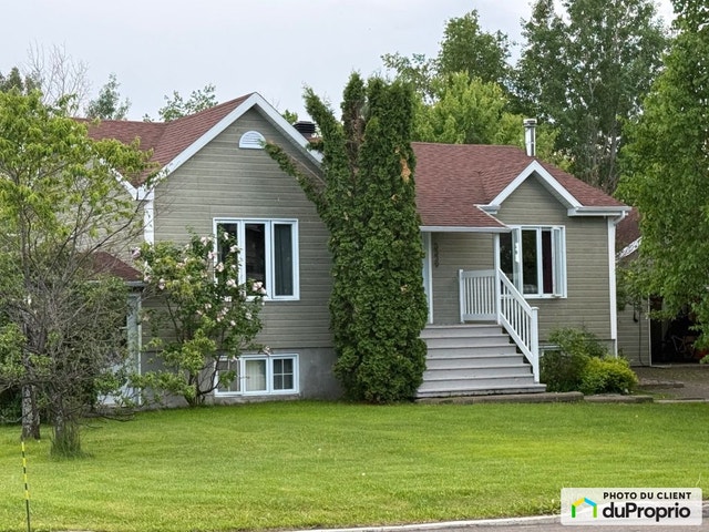 $488,000 - Bungalow for sale in Jonquière (Jonquière) — photo 2