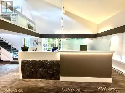 A great opportunity to lease a stunning office space in beautiful Brentwood Bay. This office space c...