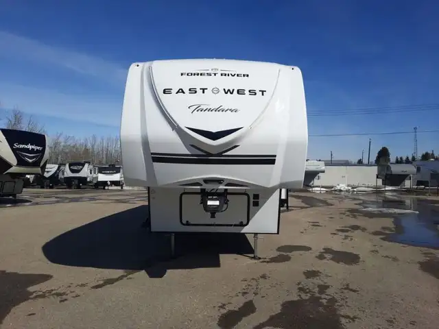 2026 EAST TO WEST Tandara 275BH in Travel Trailers & Campers in St. Albert - Image 5