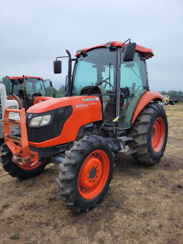 Kubota M6040, FWA Tractors, Available in Online Auction Farming