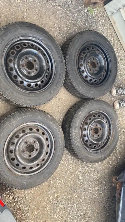 RIMS 15" Steel Rims 5x114.3 bolt pattern off of 2008 honda civic TIRES 195 65 15 Michelin Xice 8 9 9...