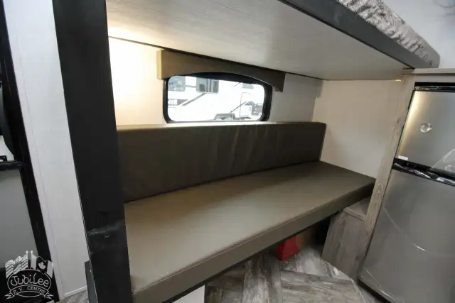 2025 ,Sun Lite,Sunset Park RV 13BH in Travel Trailers & Campers in Kamloops - Image 10