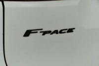 P550/ R-Dynamic / PPF Complet blanc mat /Voute en alcantara / Systeme audio Meridian / Toit panorami... (image 8)