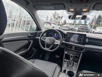 This Volkswagen Jetta boasts a Intercooled Turbo Regular Unleaded I-4 1.5 L/91 engine powering this... (image 8)