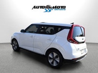 SAFETY INCLUDED ACCIDENT FREE ONE OWNER 2nd WINTER SET LOW KMS Very Clean Kia Soul EV LIMITED with A... (image 3)