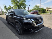 *CLEAN CARFAX, ONE OWNER, APPLE CAR PLAY, ANDROID AUTO, POWER LIFTGATE.. * Featuring a 9-inch touchs... (image 2)