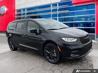 Recent Arrival! Is your family growing? Need more space? Then check out this 2025 Chrysler Pacifica... (image 7)