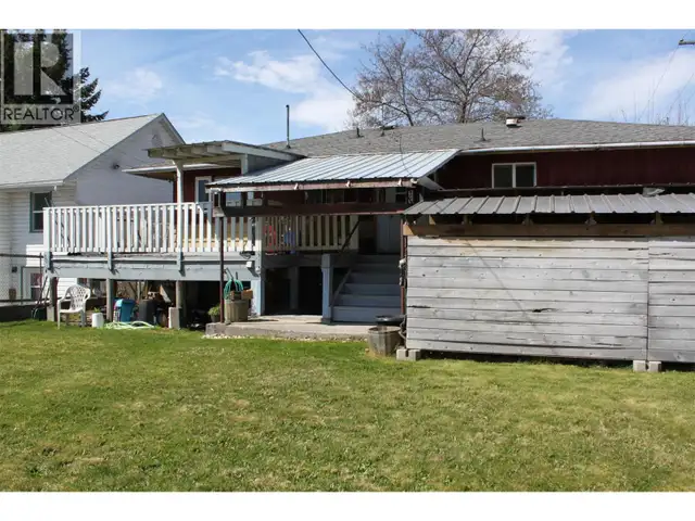 119 2nd Avenue NW Nakusp, British Columbia in Houses for Sale in Nelson - Image 18