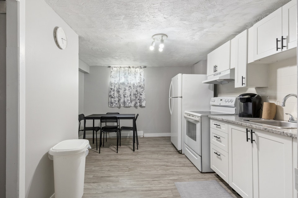 C2 MAIN - 3 BEDROOMS APARTMENT – FULLY FURNISHED 4
