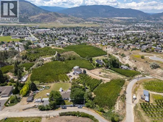 2885 Valleyview Road Penticton, British Columbia in Land for Sale in Penticton - Image 4
