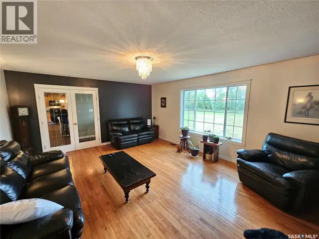 Redvers South Acreage. Antler Rm No. 61, Saskatchewan in Houses for Sale in Regina - Image 19