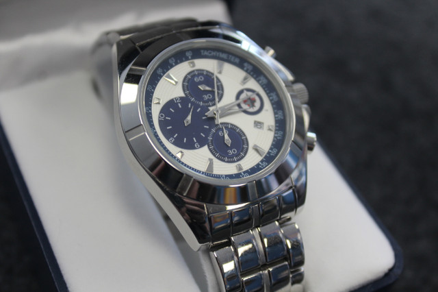 Watch NHH Winnipeg Jets in excellent condition in Jewellery & Watches in Winnipeg - Image 2