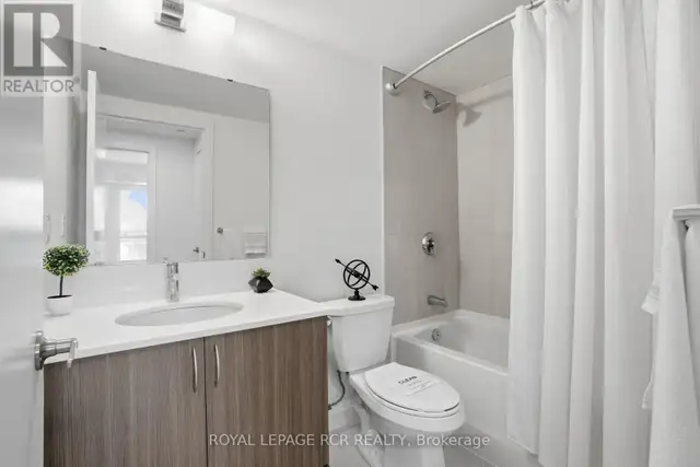 808 - 58 LAKESIDE TERRACE Barrie (Little Lake), Ontario in Long Term Rentals in Barrie - Image 22