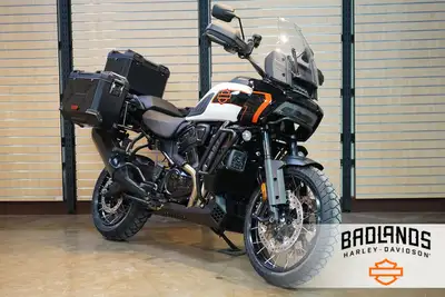2026 Harley-Davidson Pan America 1250 LimitedEvery Dead End Is Just The Beginning.The 2026 Pan Ameri...