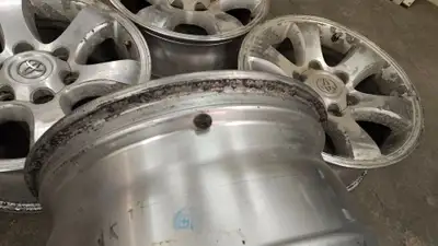 We are selling a full set of wheels from a 2007 Lexus GX470. SIZE: 17x8 Bolt Pattern: 6x139.7 Offset...