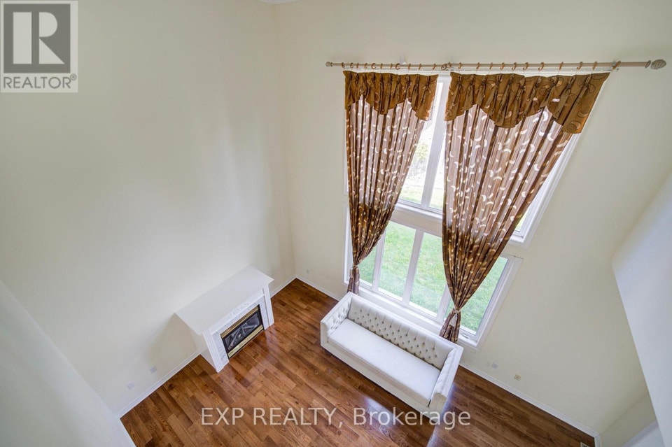 4-Bedroom Detached Home for Rent in Markham 4