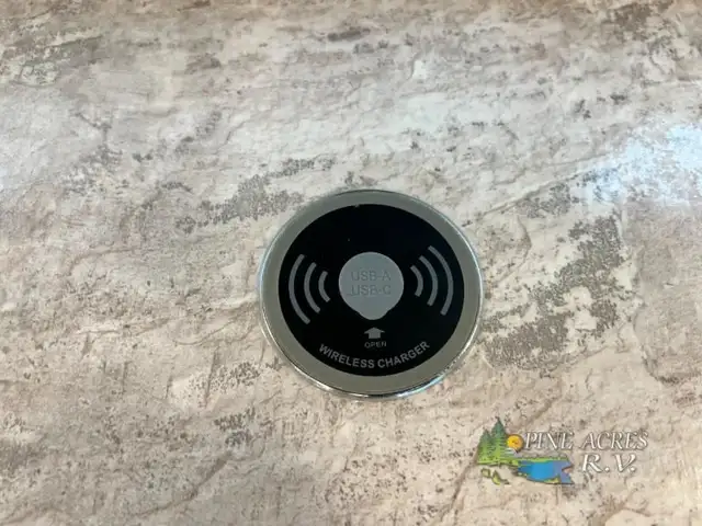 2024 Thor Motor Coach Delano Sprinter 24FB Diesel in RVs & Motorhomes in Moncton - Image 14