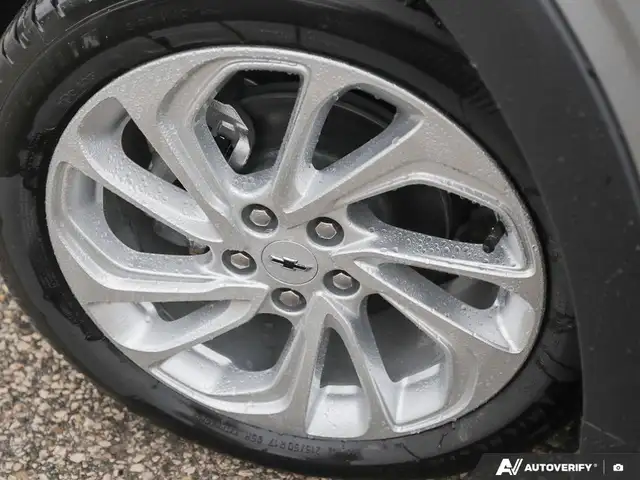 2027 Chevrolet Bolt LT in Cars & Trucks in Winnipeg - Image 20