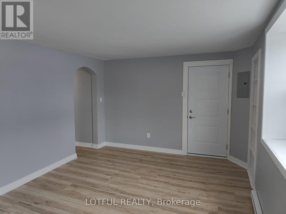 2 - 17 MAIN STREET W Elizabethtown-Kitley, Ontario 2