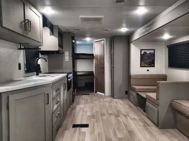 2026 Keystone RV Hideout 262BHS in Travel Trailers & Campers in St. Albert - Image 25