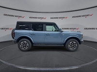 // ACCIDENT FREE!! // Meet the 2024 Ford Bronco Outer Banks 4x4, a used SUV built for drivers who wa... (image 8)