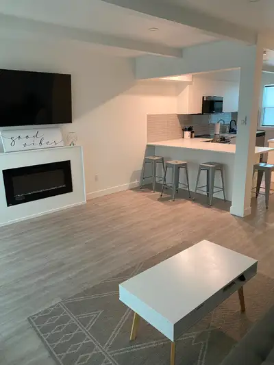 Welcome to Emmerson House! Brand New 2 Bedroom Townhouse Start at $2,250 Bright open floor plan, wit...
